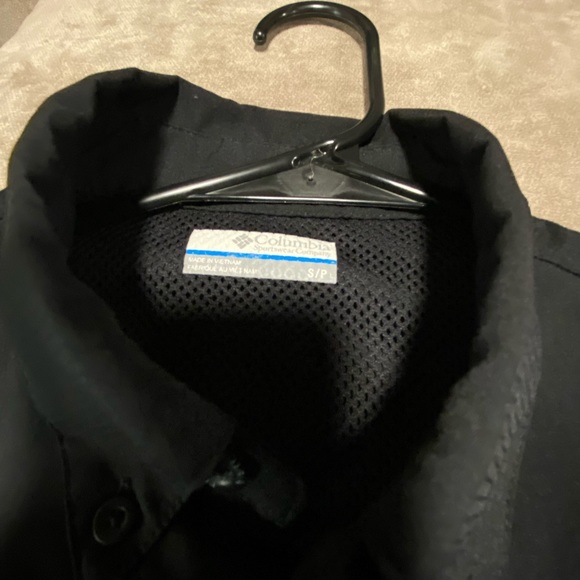 Columbia button down shirt - Picture 3 of 4